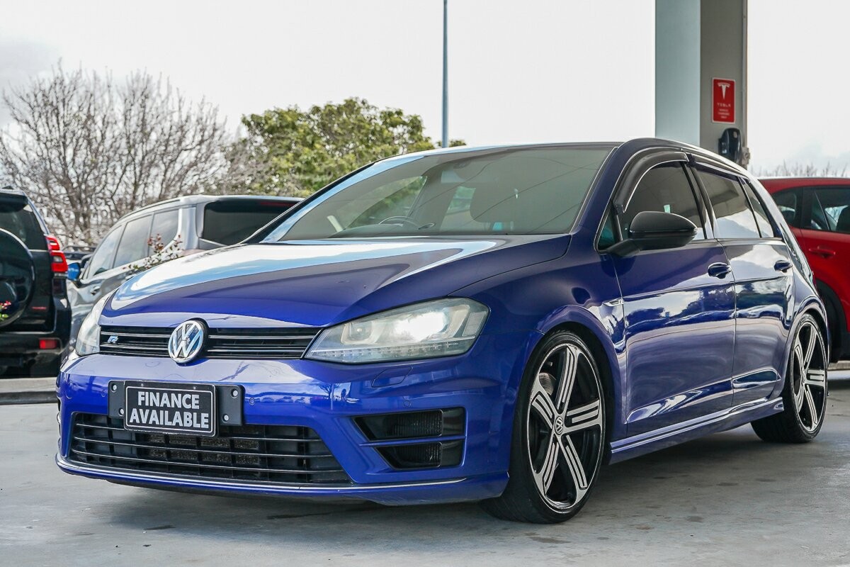 Volkswagen Golf image 4