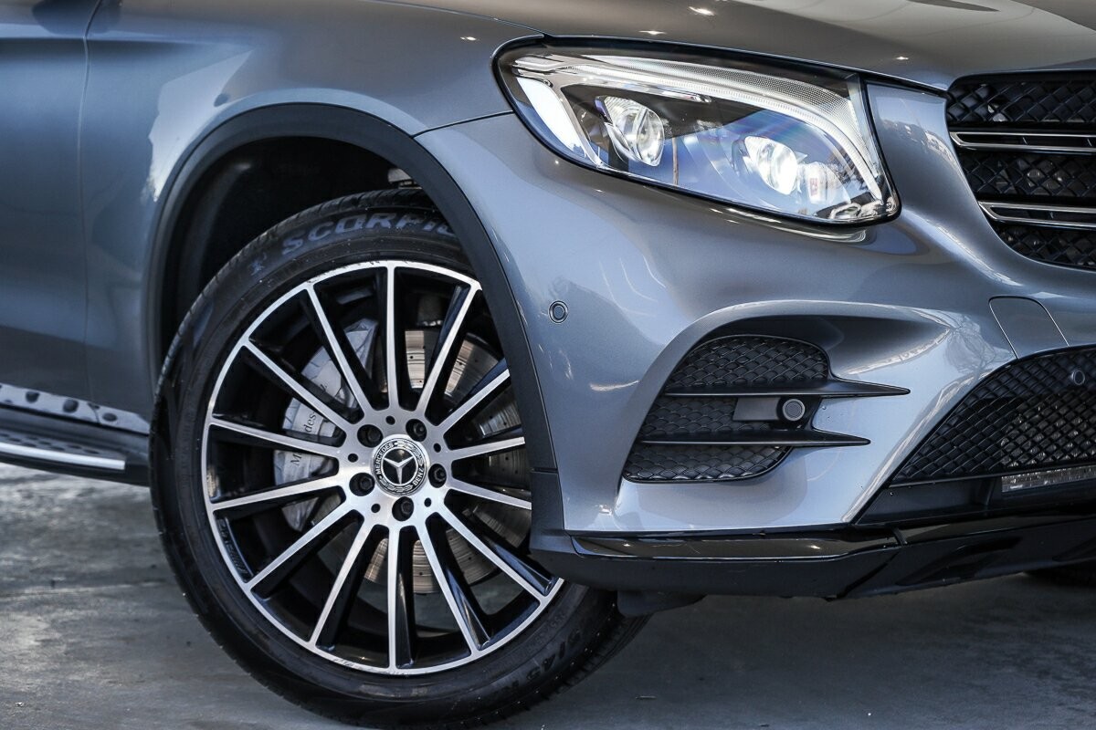 Mercedes Benz Glc-class image 2