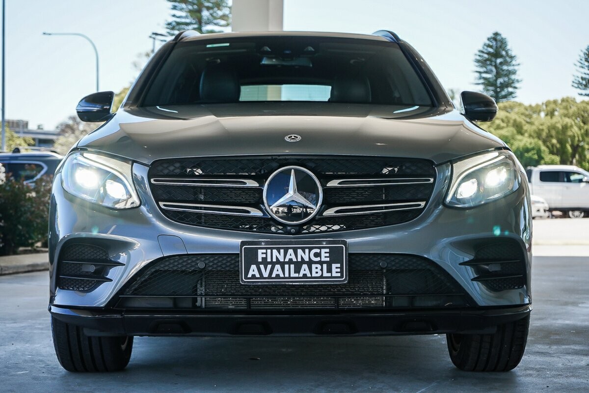 Mercedes Benz Glc-class image 3
