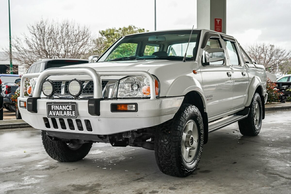 Nissan Navara image 4