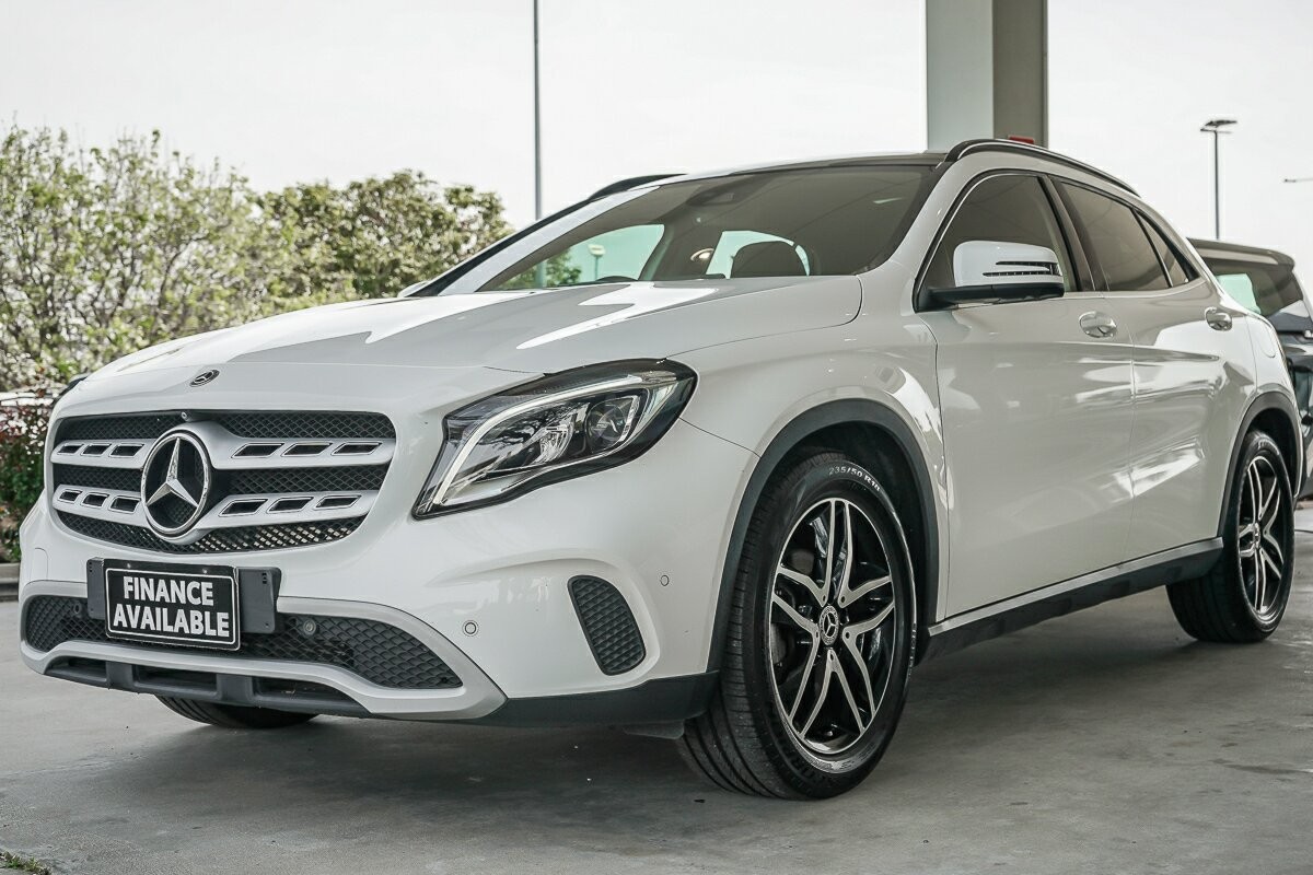 Mercedes Benz Gla-class image 3