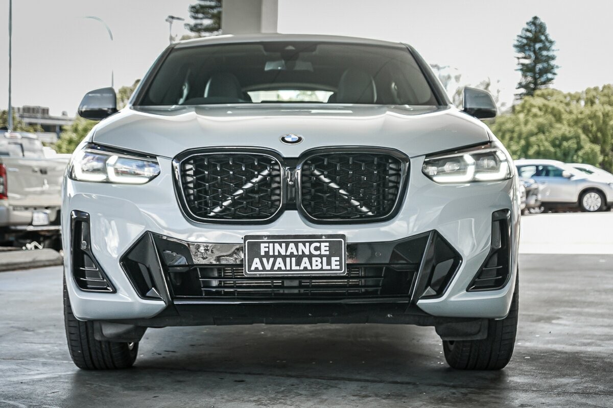 BMW X4 image 3