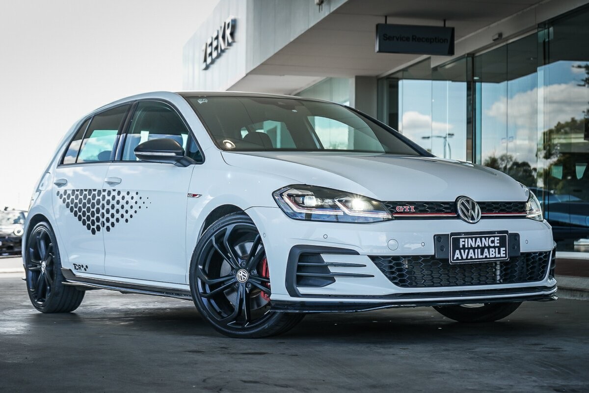 Volkswagen Golf image 1