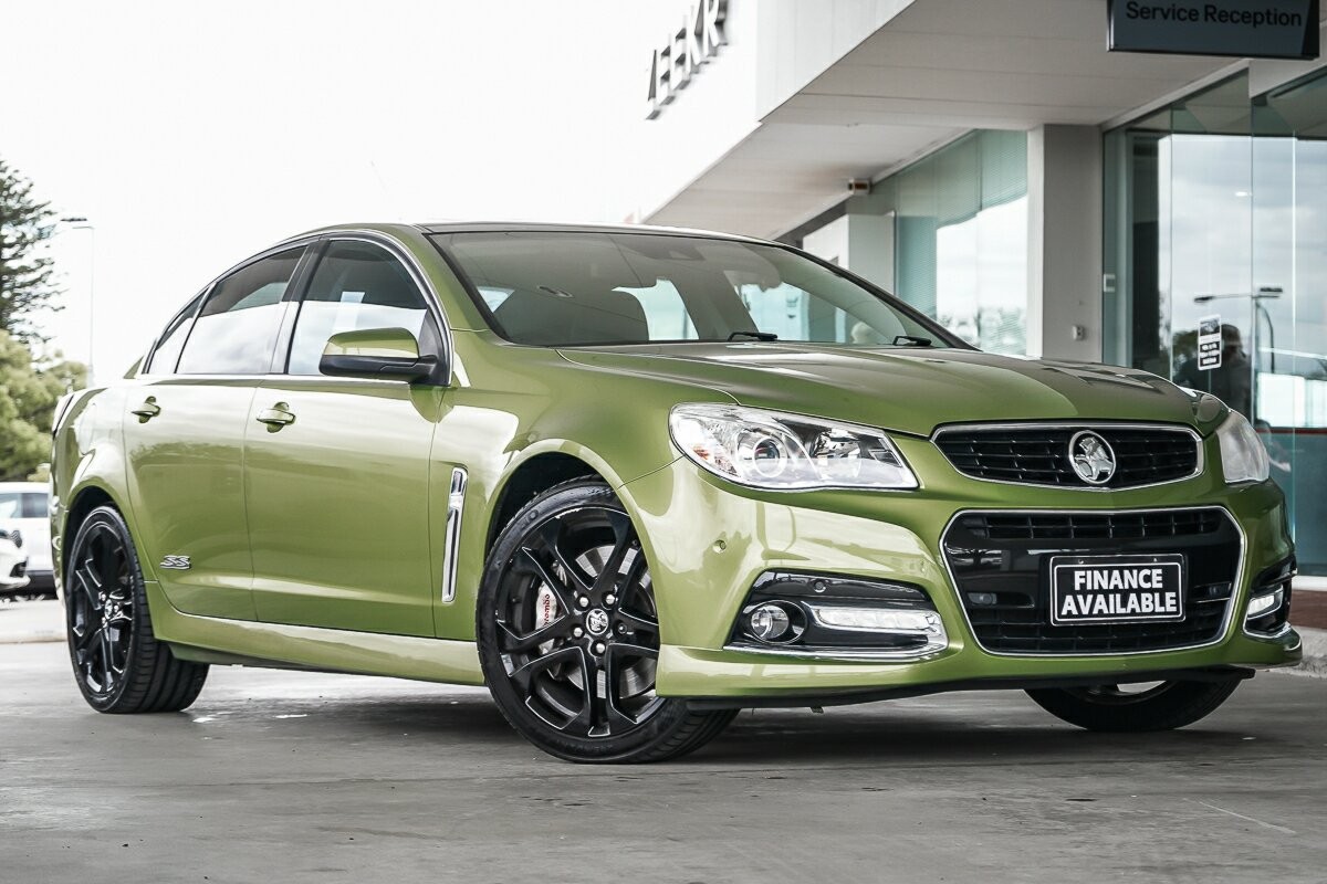 Holden Commodore image 1