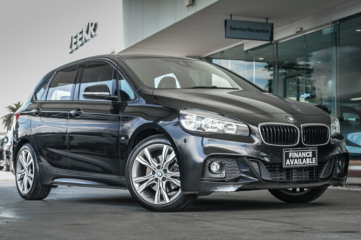 BMW 2 Series image 1