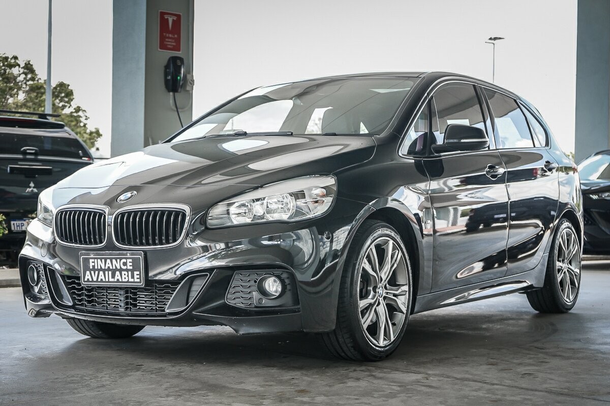 BMW 2 Series image 4