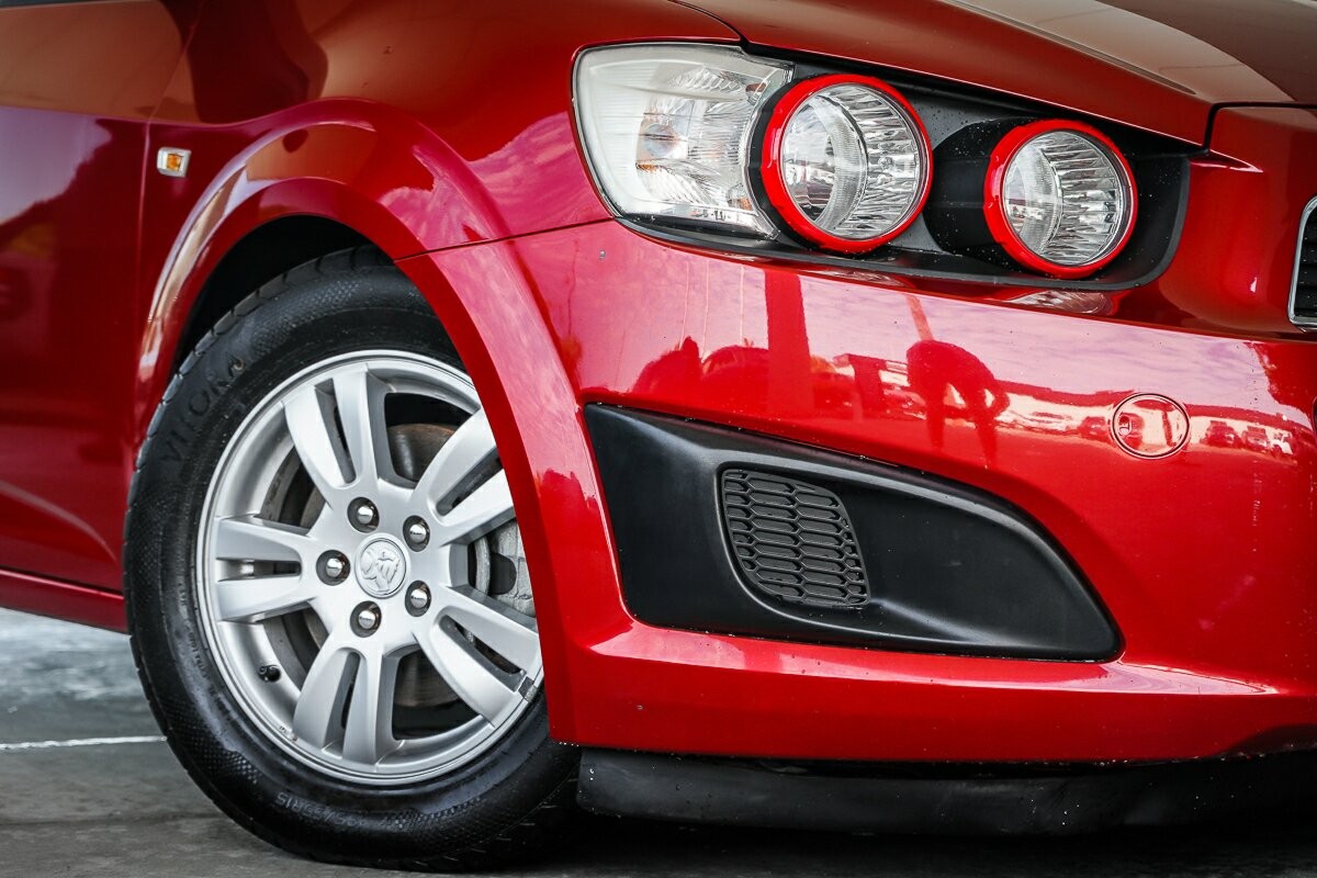 Holden Barina image 2