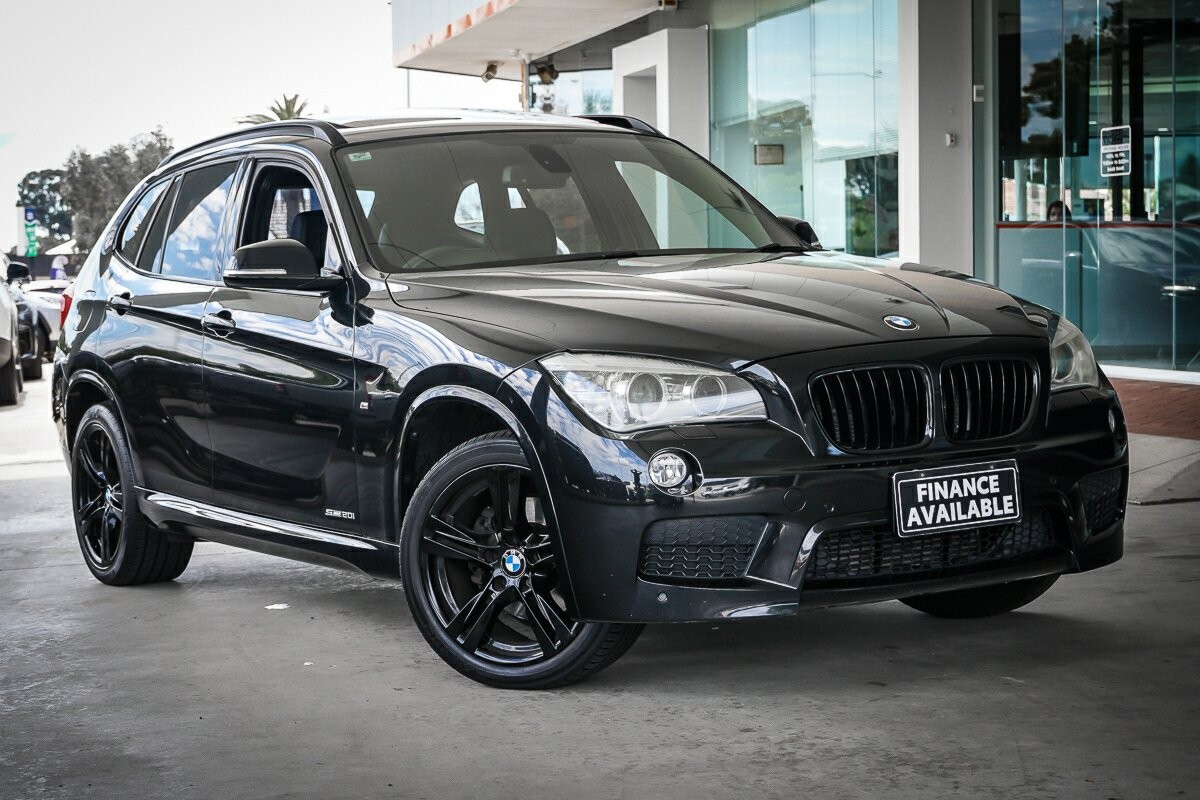 BMW X1 image 1