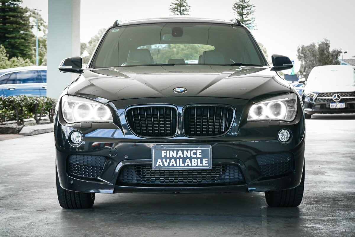 BMW X1 image 2