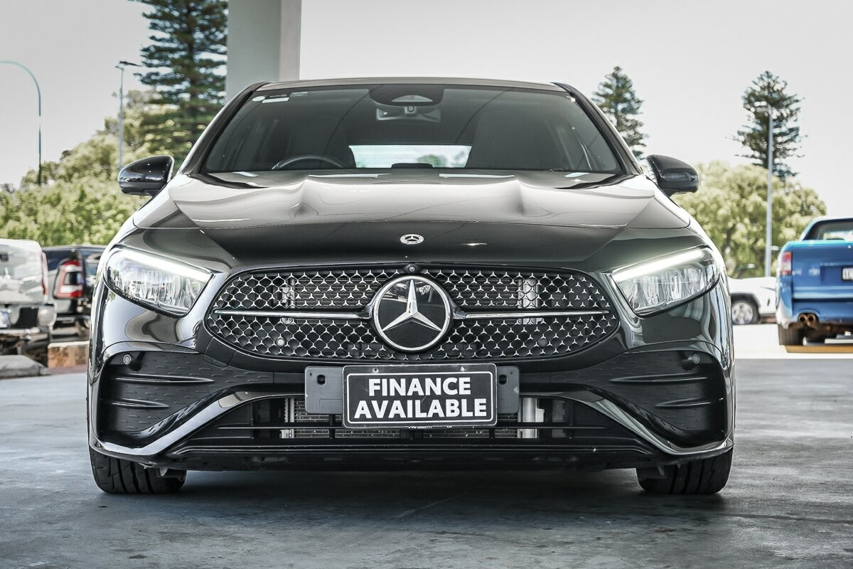Mercedes Benz A-class image 3