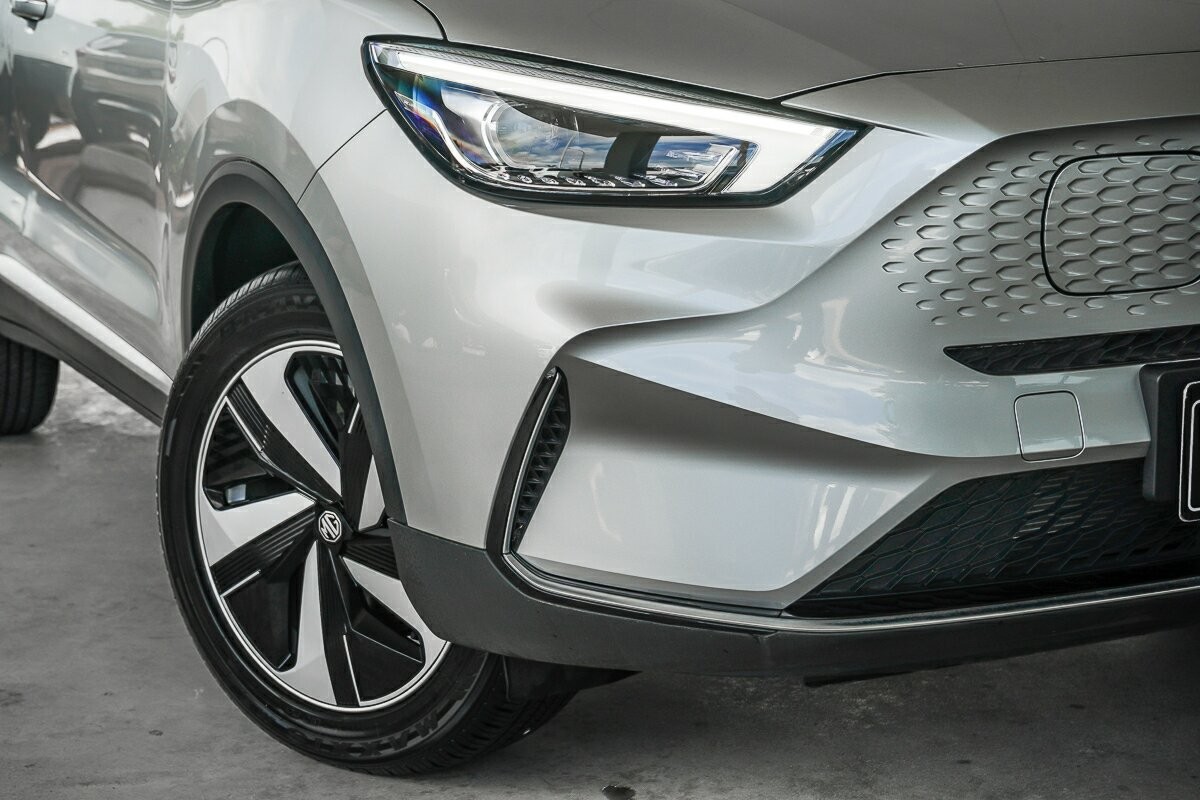 MG Zs Ev image 2
