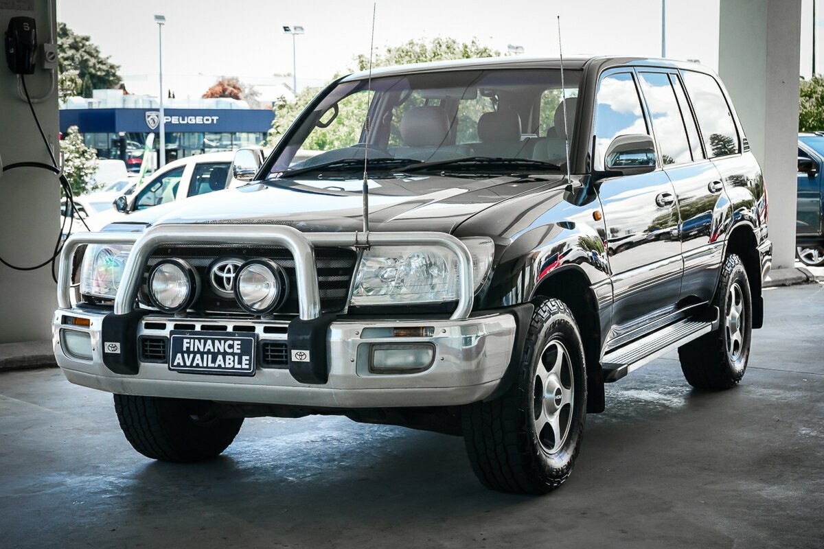 Toyota Landcruiser image 4