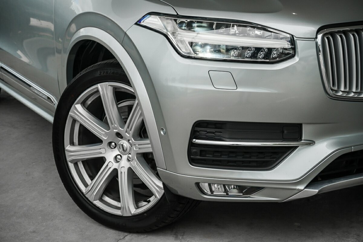 Volvo Xc90 image 2