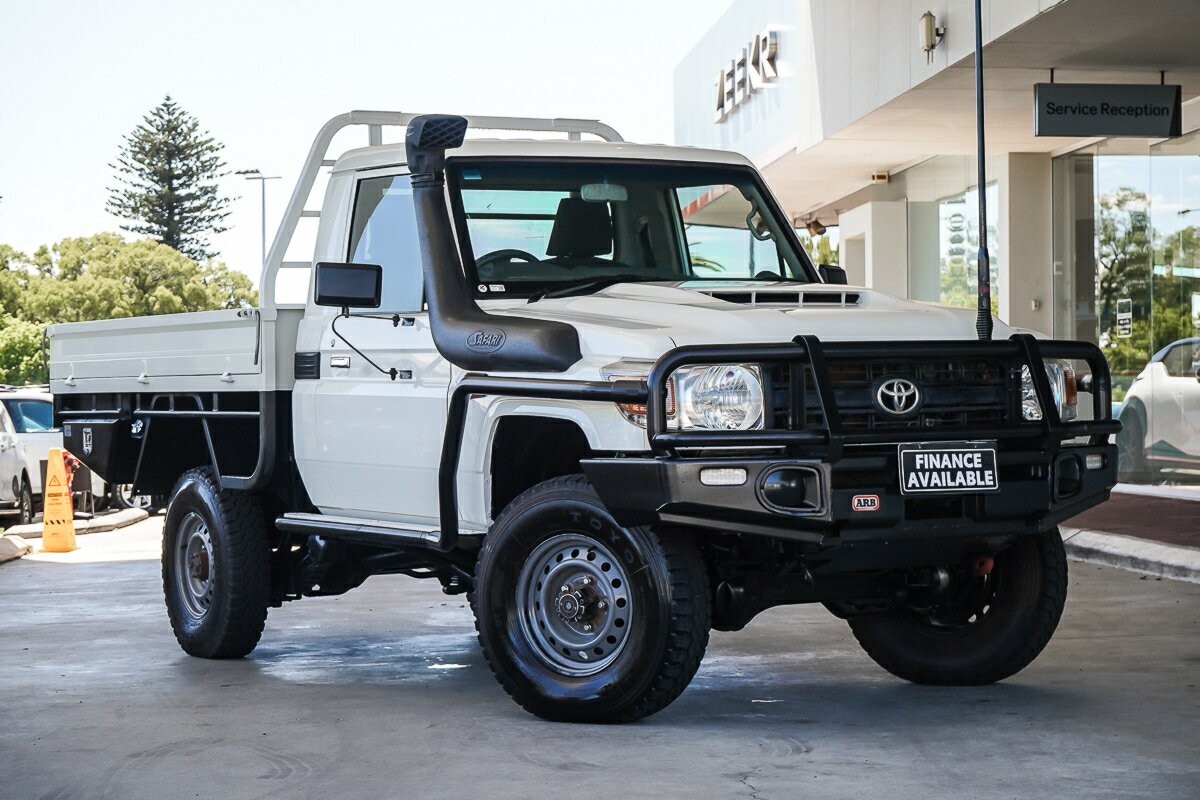 Toyota Landcruiser image 1