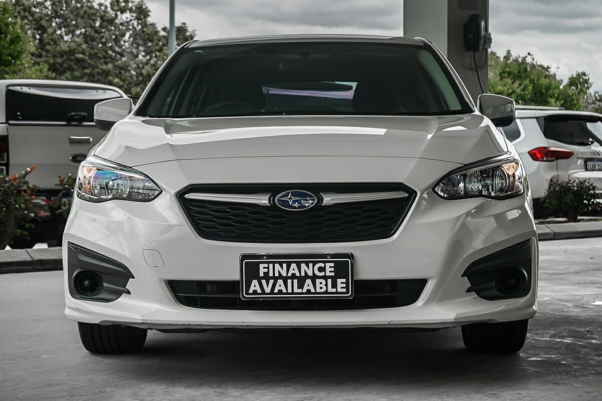 Subaru Impreza image 3