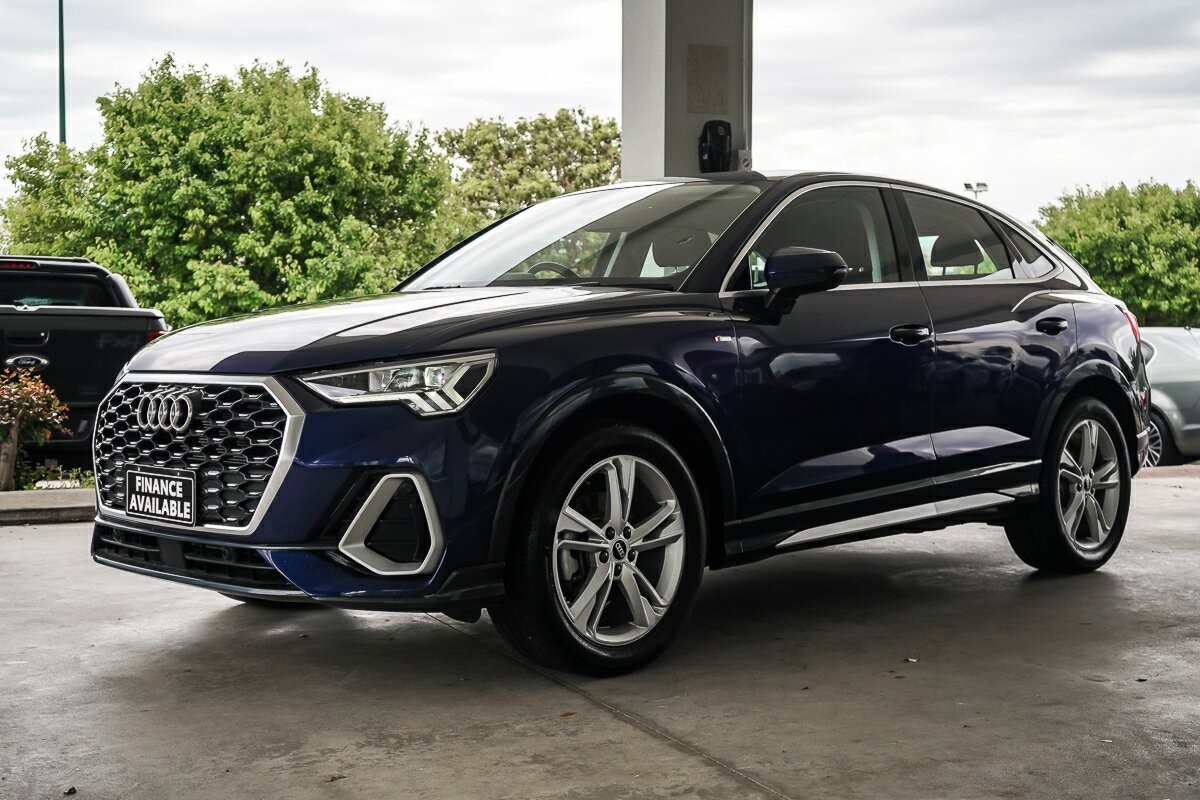 Audi Q3 image 4