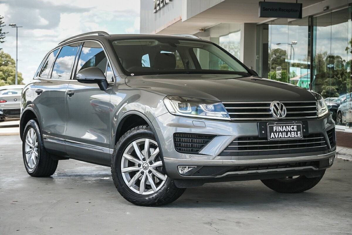 Volkswagen Touareg image 1