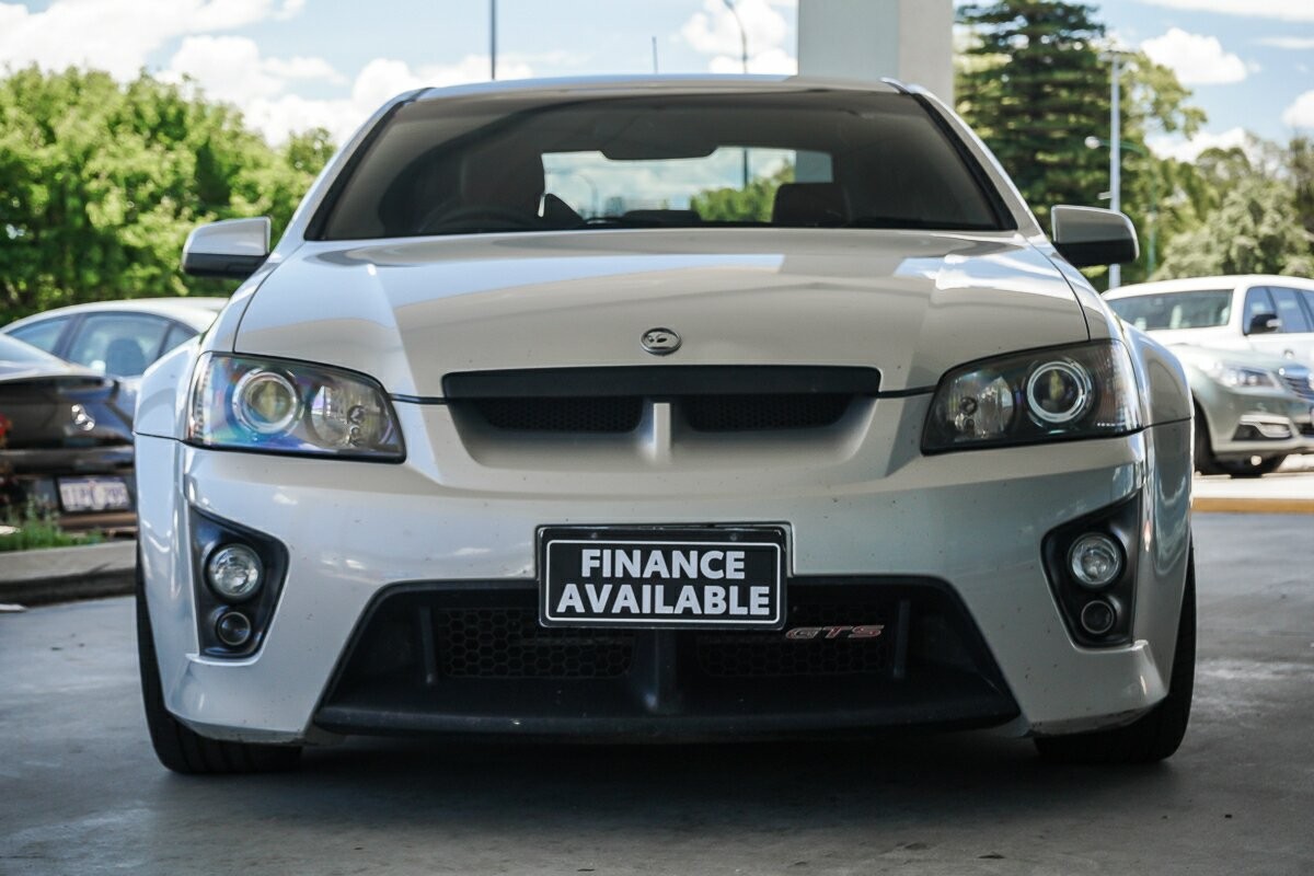 Holden Special Vehicles Gts image 3