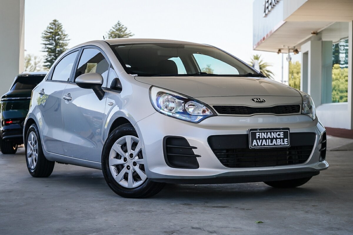Kia Rio image 1