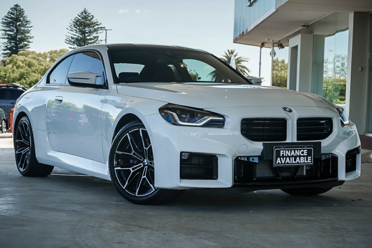 BMW M2 image 1