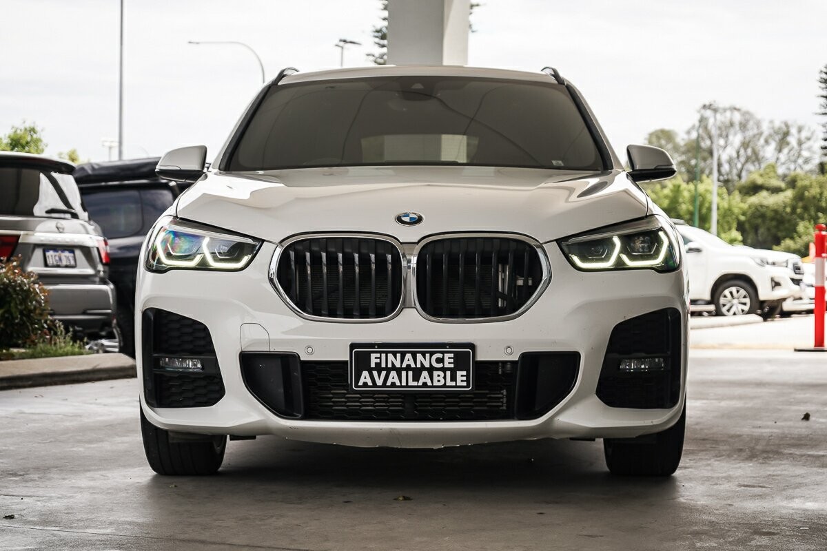 BMW X1 image 3