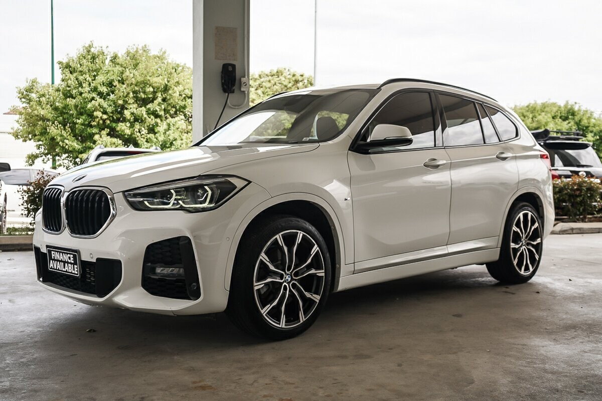BMW X1 image 4