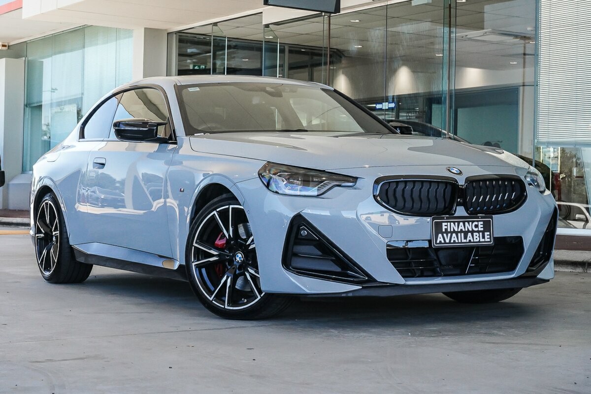 BMW 2 Series image 1