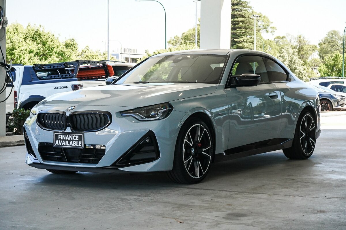 BMW 2 Series image 4