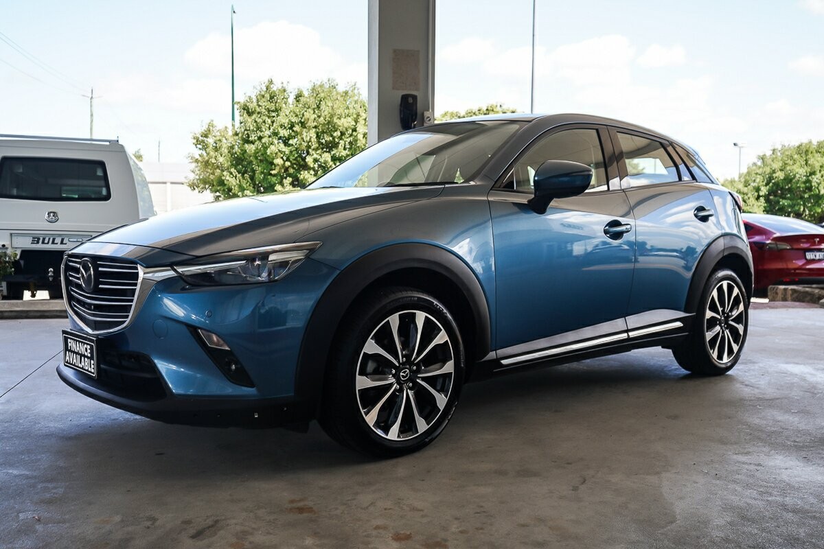 Mazda Cx-3 image 4
