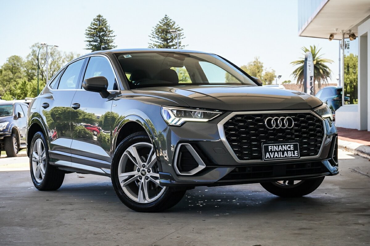 Audi Q3 image 1