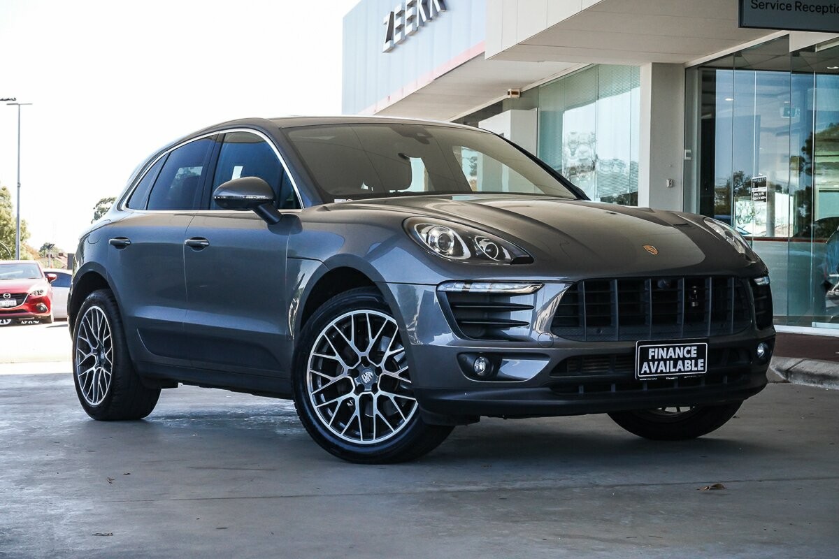 Porsche Macan image 1