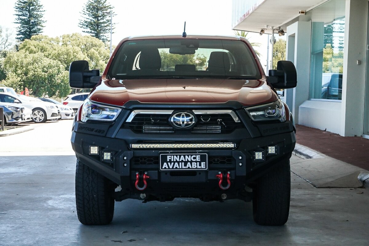 Toyota Hilux image 3