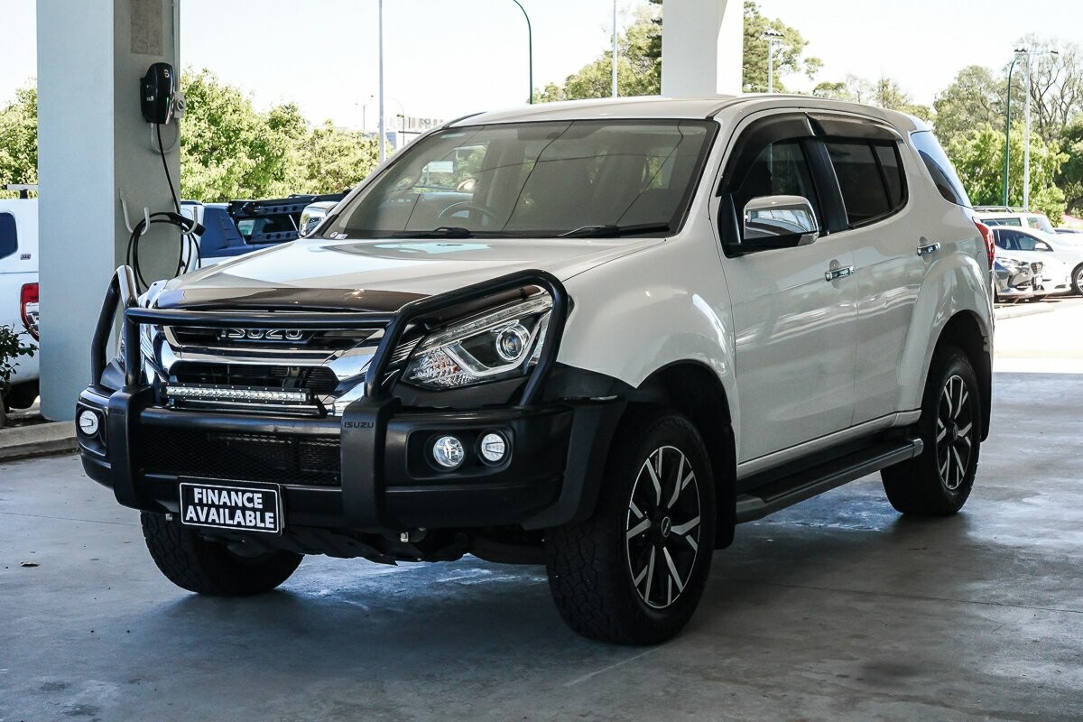 Isuzu Mu-x image 4