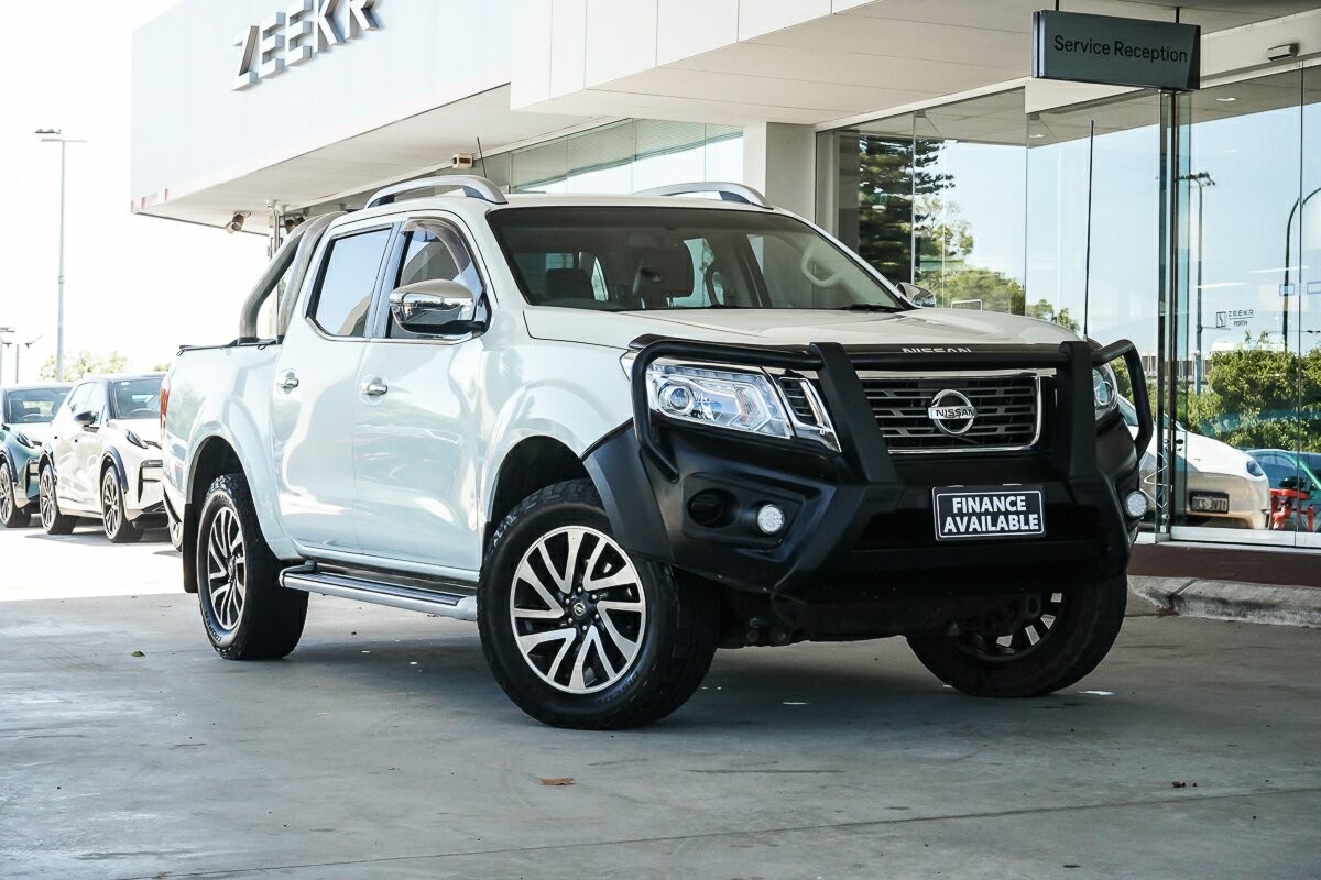 Nissan Navara image 1