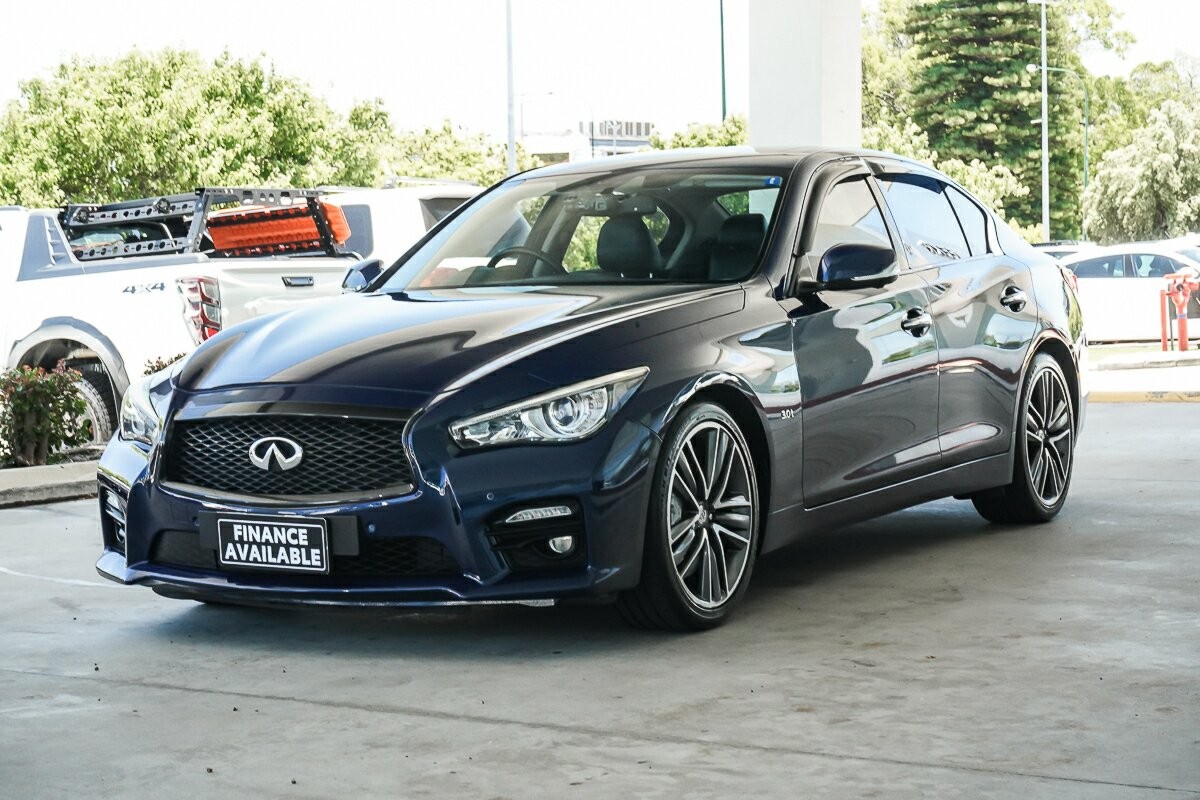 Infiniti Q50 image 4