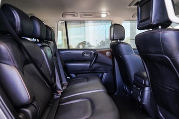 https://vehicle-cdn.autoleague.cloud/31373_U309434_15.jpg
