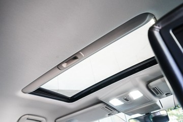 https://vehicle-cdn.autoleague.cloud/31373_U309434_18.jpg