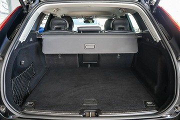 https://vehicle-cdn.autoleague.cloud/31373_U309448_10.jpg