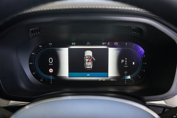 https://vehicle-cdn.autoleague.cloud/31373_U309448_15.jpg