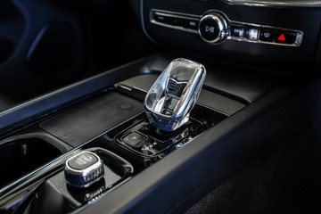 https://vehicle-cdn.autoleague.cloud/31373_U309448_17.jpg