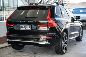 https://vehicle-cdn.autoleague.cloud/31373_U309448_8.jpg