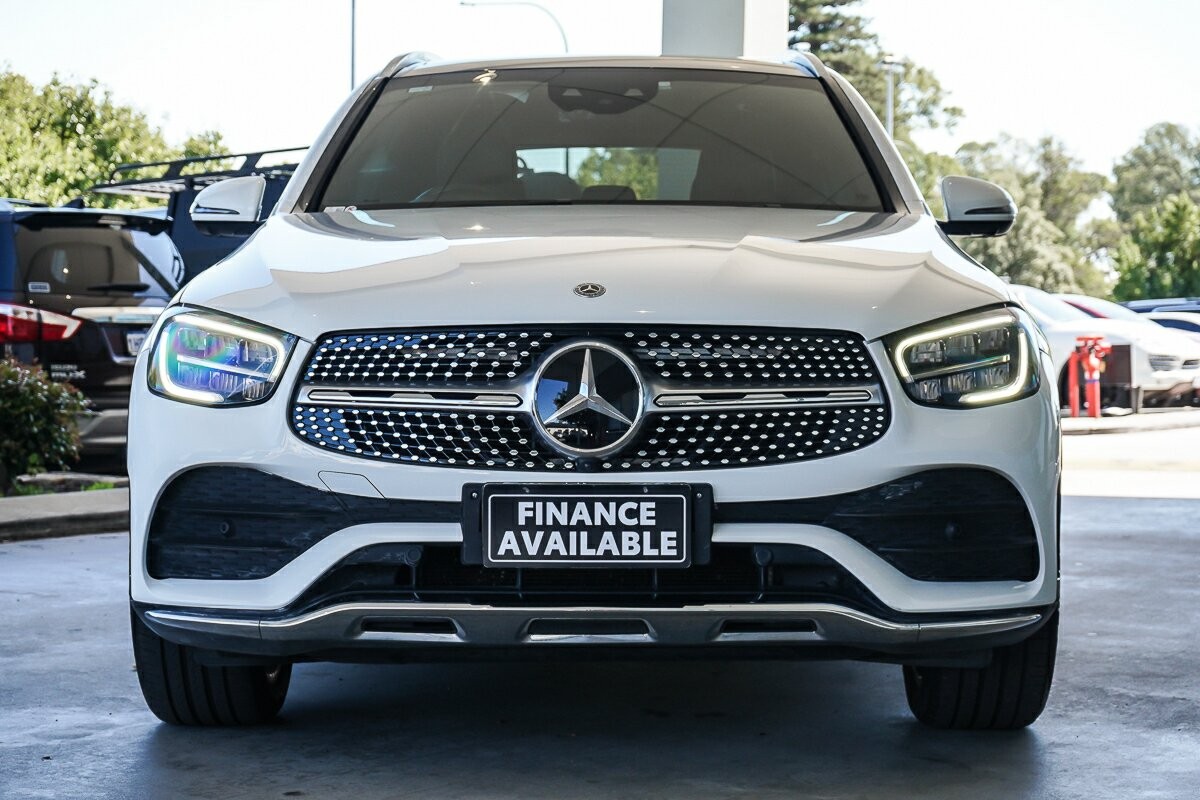 Mercedes Benz Glc-class image 3