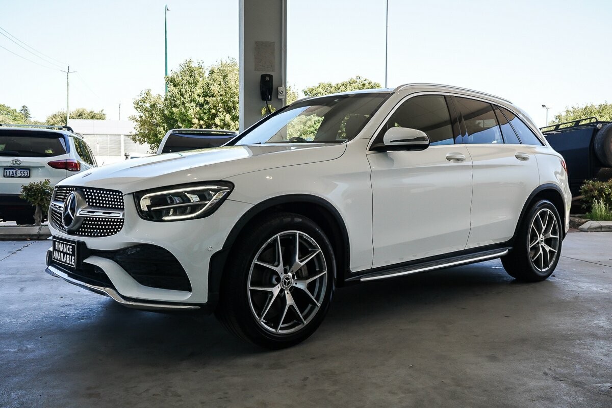 Mercedes Benz Glc-class image 4