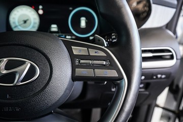 https://vehicle-cdn.autoleague.cloud/31373_U309479_14.jpg