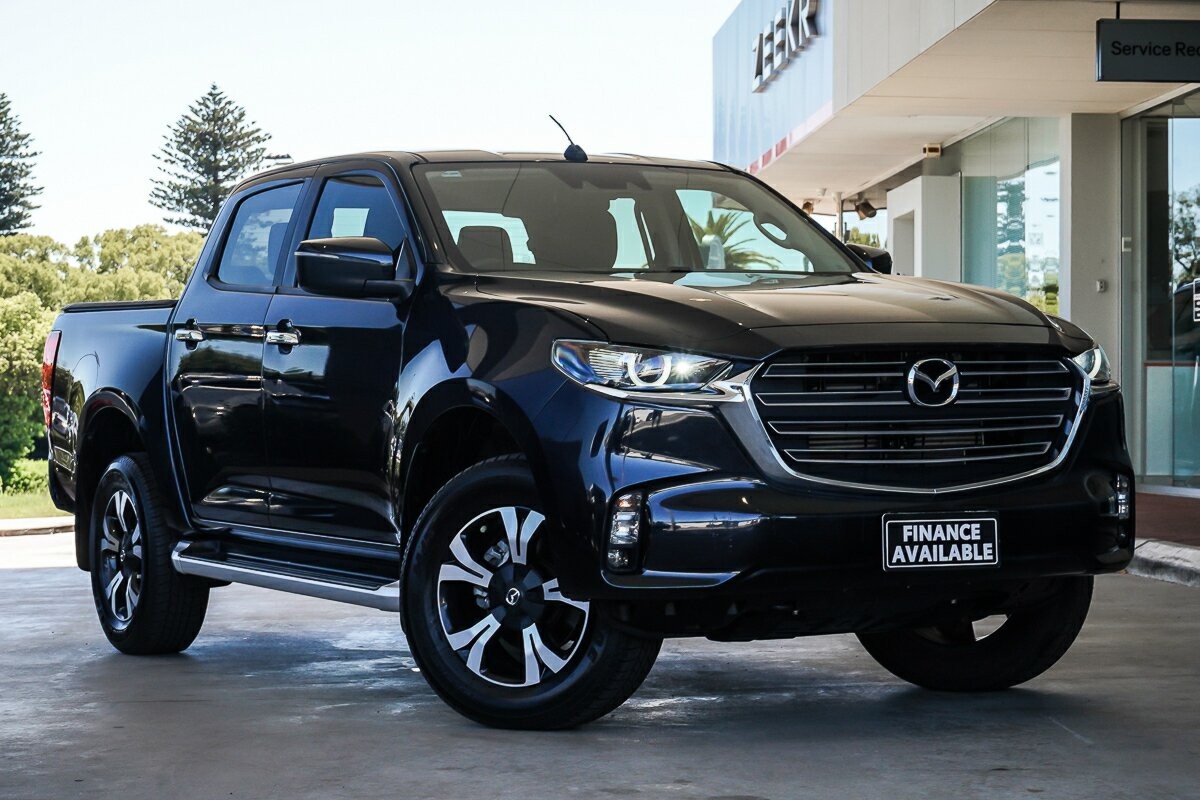 Mazda Bt-50 image 1
