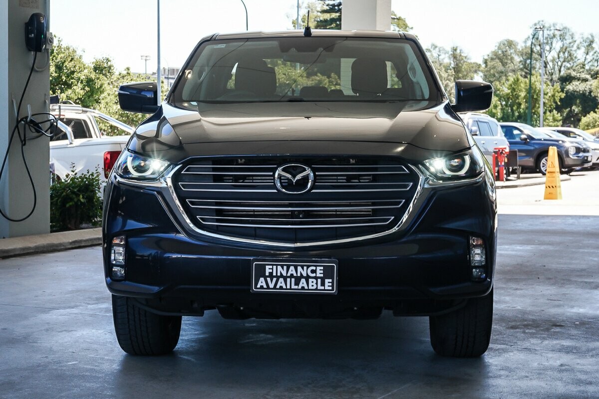 Mazda Bt-50 image 3