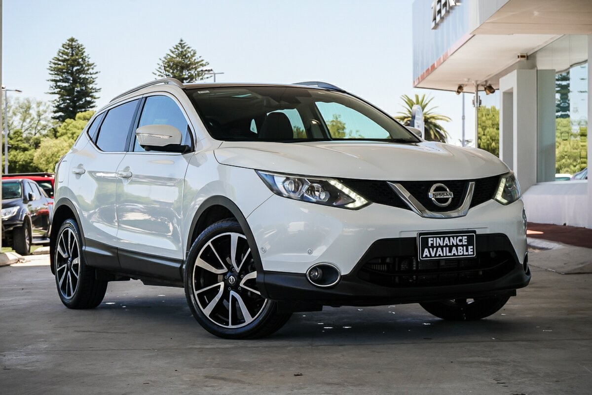 Nissan Qashqai image 1