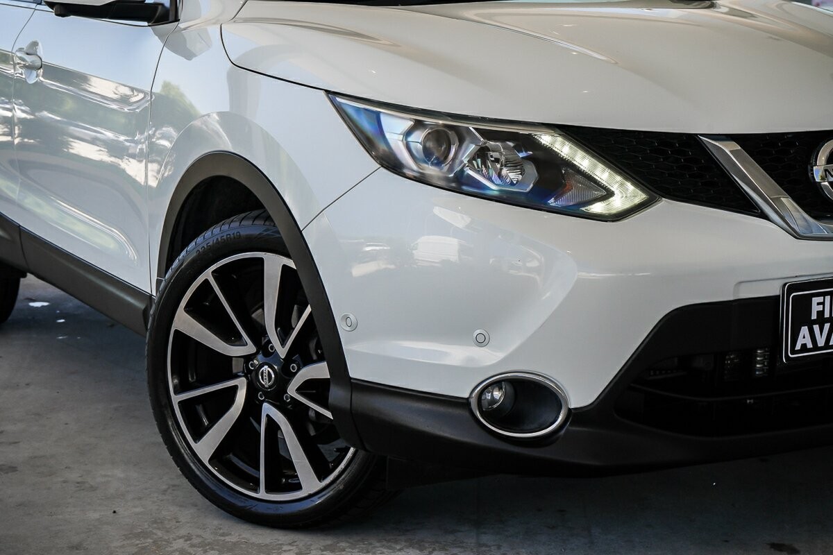 Nissan Qashqai image 2