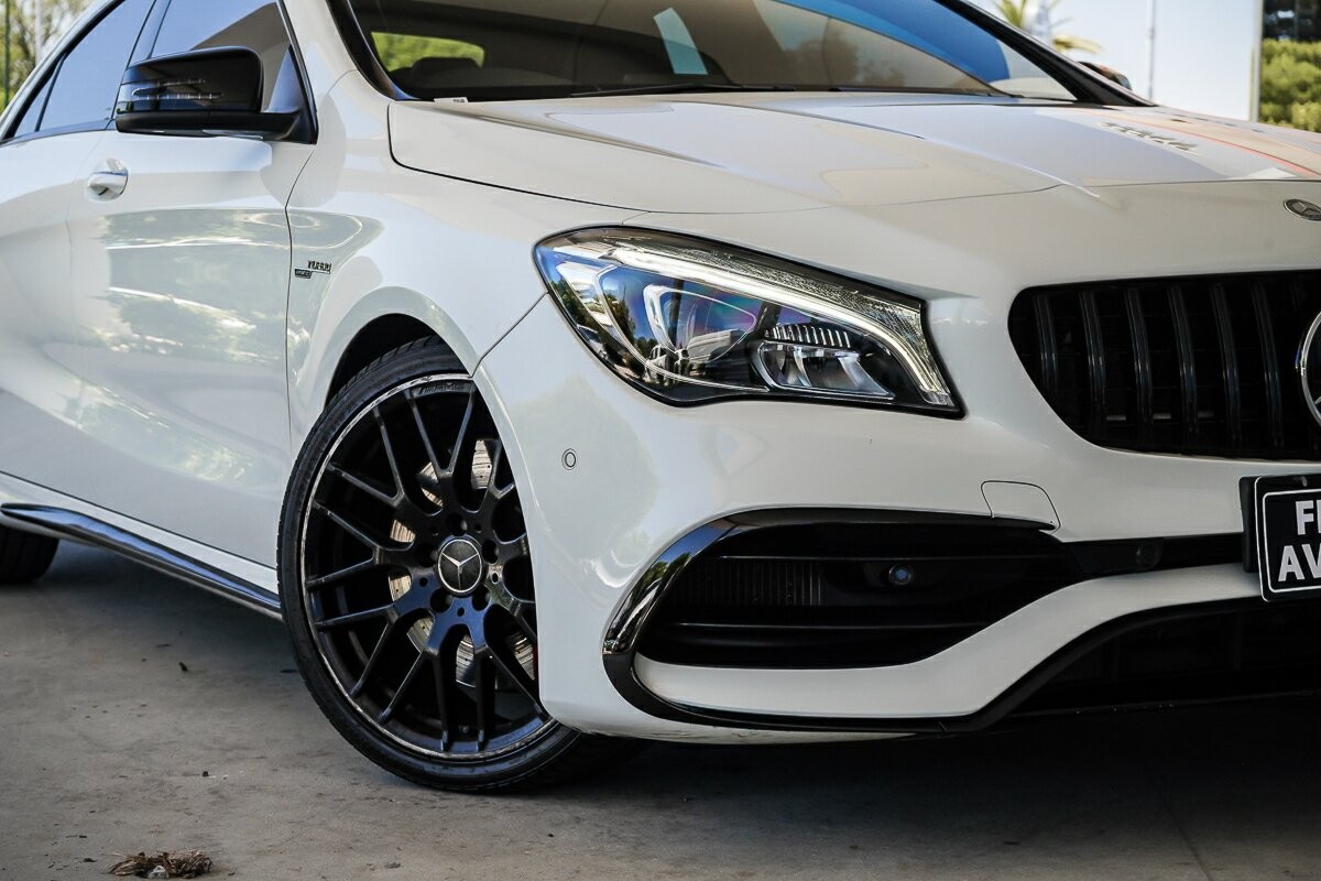 Mercedes Benz Cla-class image 2