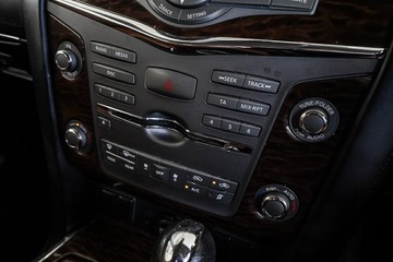 https://vehicle-cdn.autoleague.cloud/31373_U309512_23.jpg